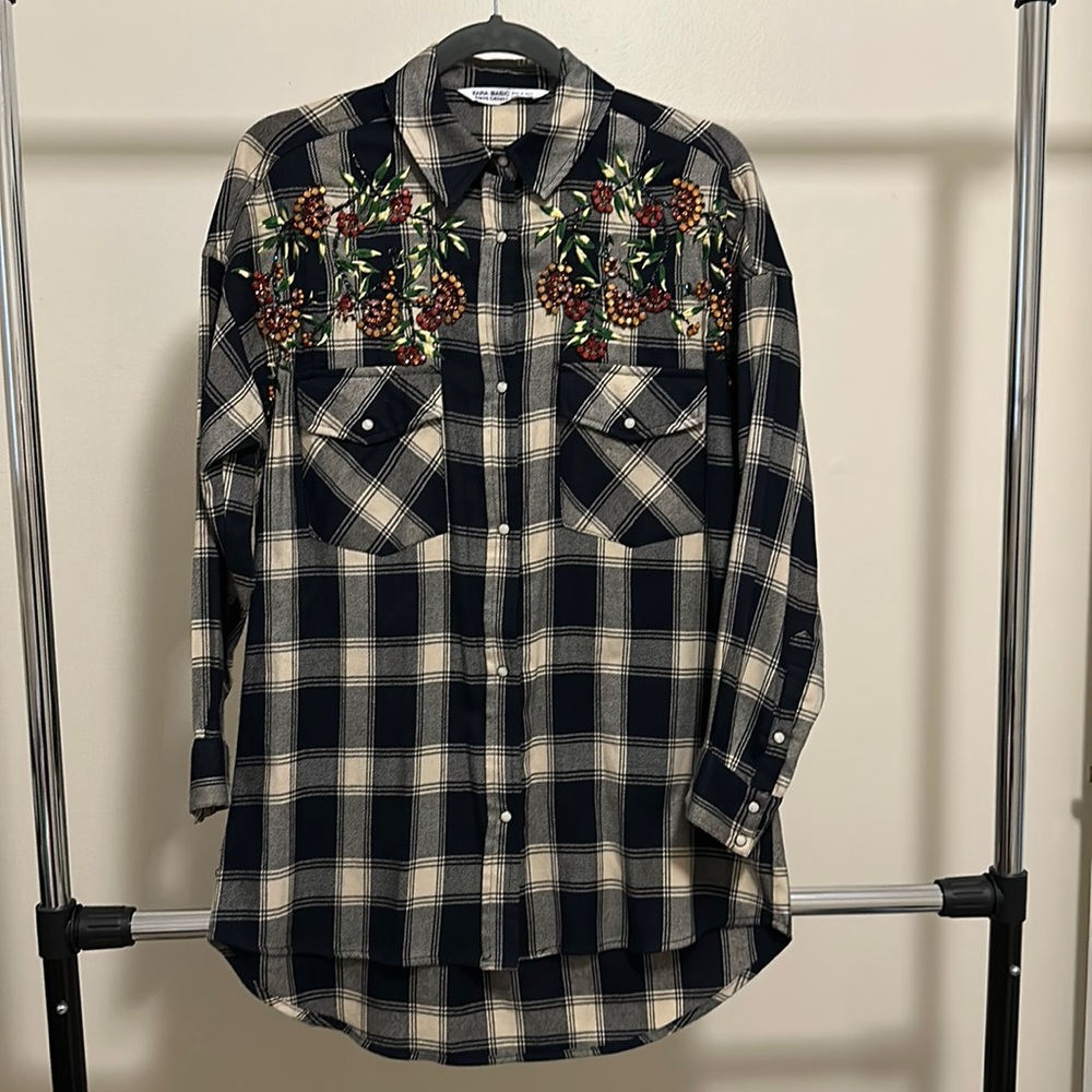 Zara overshirt with embroided flowers